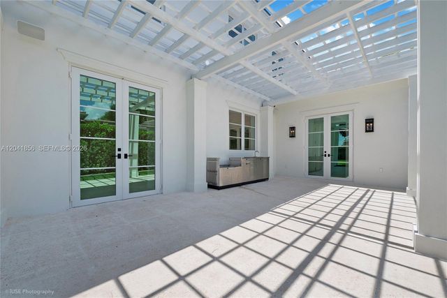 1241 Mariola Ct, Coral Gables, FL 33134