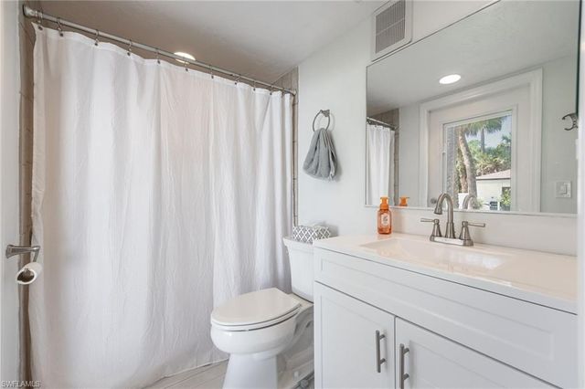 18381 Panther Trail LN, North Fort Myers, FL 33917