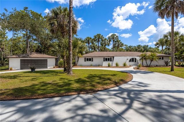 18381 Panther Trail LN, North Fort Myers, FL 33917