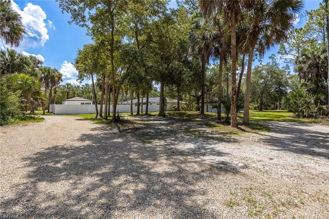 18381 Panther Trail LN, North Fort Myers, FL 33917