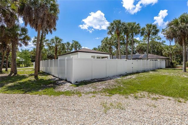 18381 Panther Trail LN, North Fort Myers, FL 33917