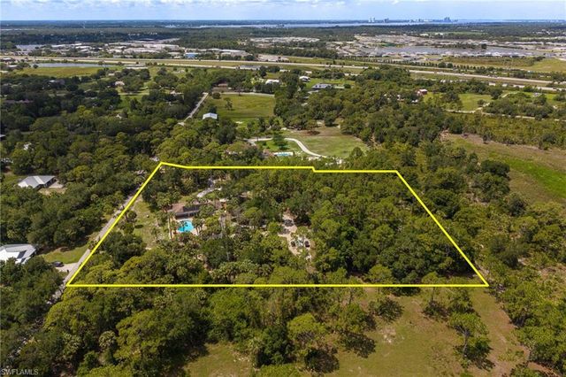 18381 Panther Trail LN, North Fort Myers, FL 33917