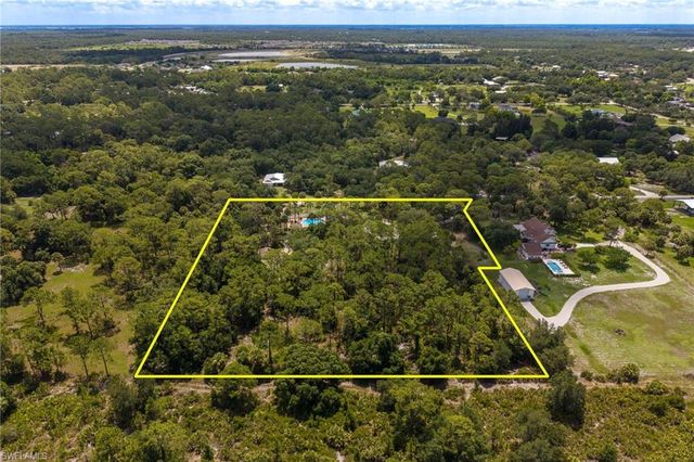 18381 Panther Trail LN, North Fort Myers, FL 33917
