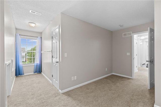 34561 W 85th Terrace, De Soto, KS 66218