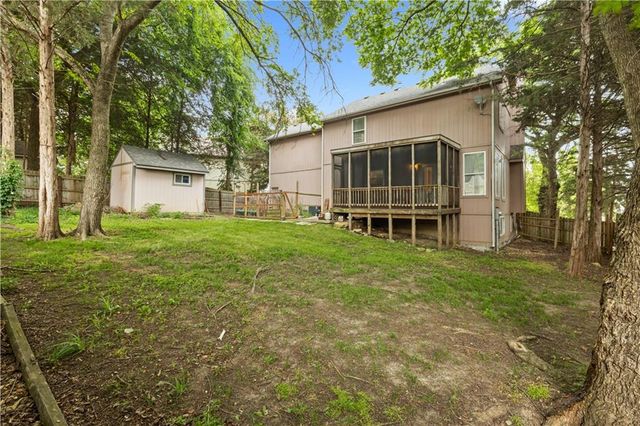 34561 W 85th Terrace, De Soto, KS 66218