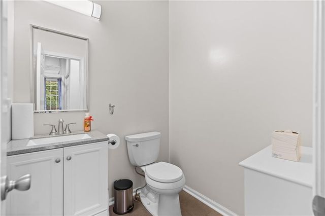 34561 W 85th Terrace, De Soto, KS 66218
