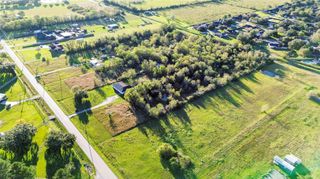 2016 W Davis Bend Street, Alvin, TX 77511