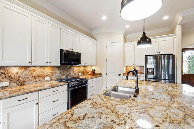 11 Treviso Place, Durham, NC 27707