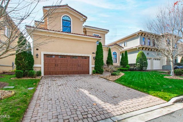 11 Treviso Place, Durham, NC 27707