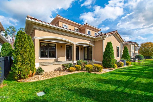 11 Treviso Place, Durham, NC 27707