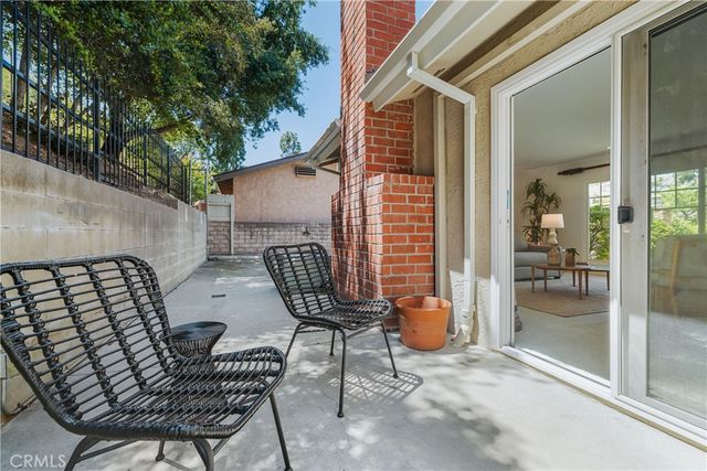 900 Chudleigh Lane, Glendale, CA 91207