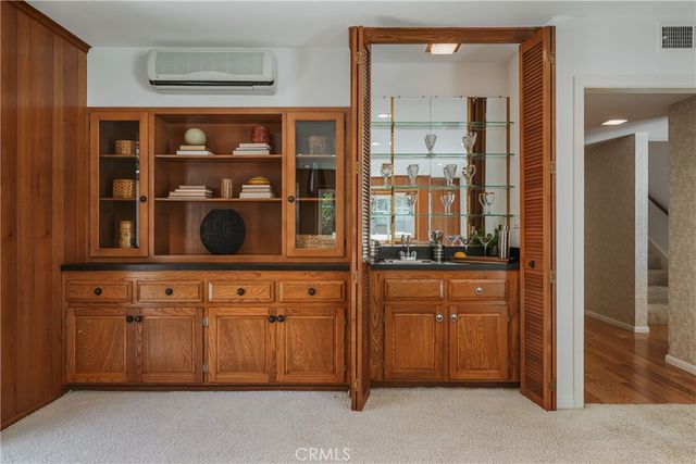 900 Chudleigh Lane, Glendale, CA 91207