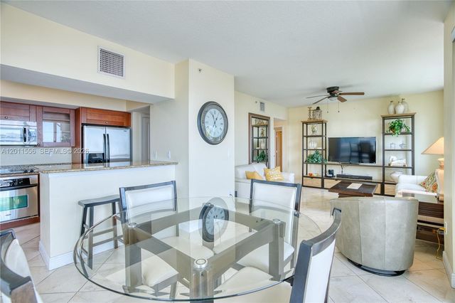 815 NW Flagler Avenue 305, Stuart, FL 34994