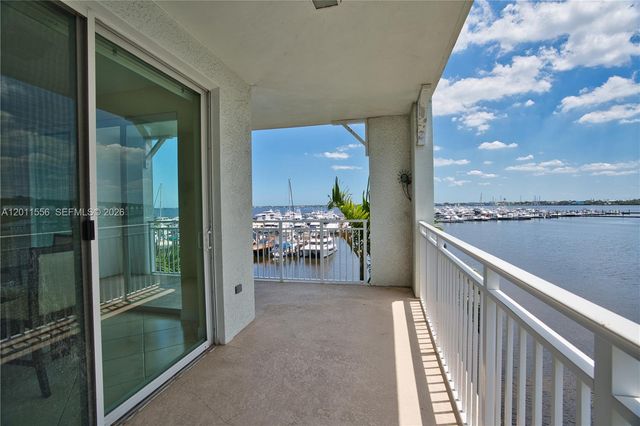 815 NW Flagler Avenue 305, Stuart, FL 34994