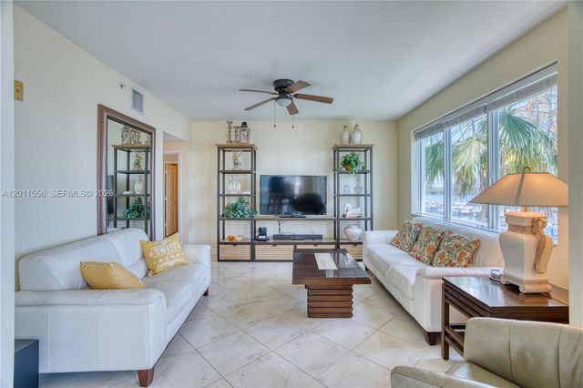 815 NW Flagler Avenue 305, Stuart, FL 34994