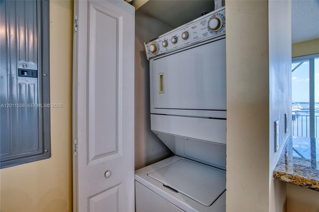815 NW Flagler Avenue 305, Stuart, FL 34994