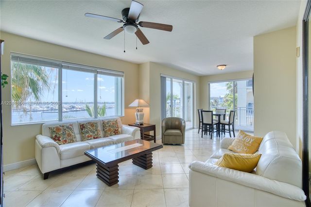815 NW Flagler Avenue 305, Stuart, FL 34994