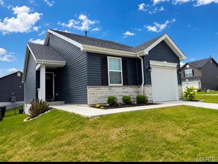 924 Walnut Point Dr Drive, Imperial, MO 63052