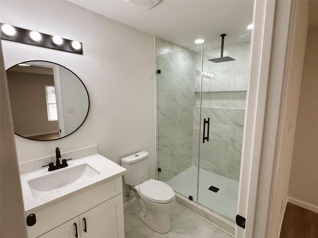 6618 Park Ave, Texas City, TX 77591