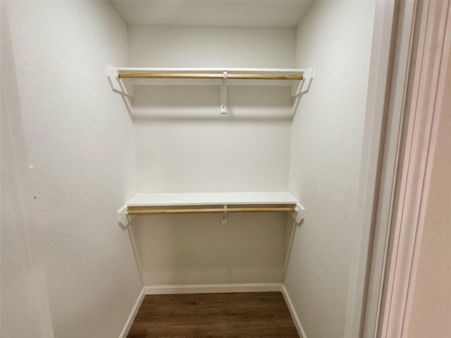 6618 Park Ave, Texas City, TX 77591