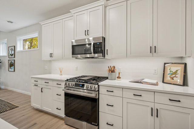 19124 Cloverleaf Way, Farmington, MN 55024