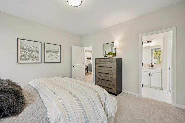 19124 Cloverleaf Way, Farmington, MN 55024