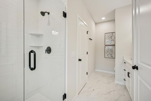 19124 Cloverleaf Way, Farmington, MN 55024