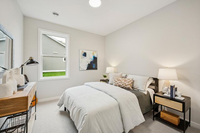 19124 Cloverleaf Way, Farmington, MN 55024