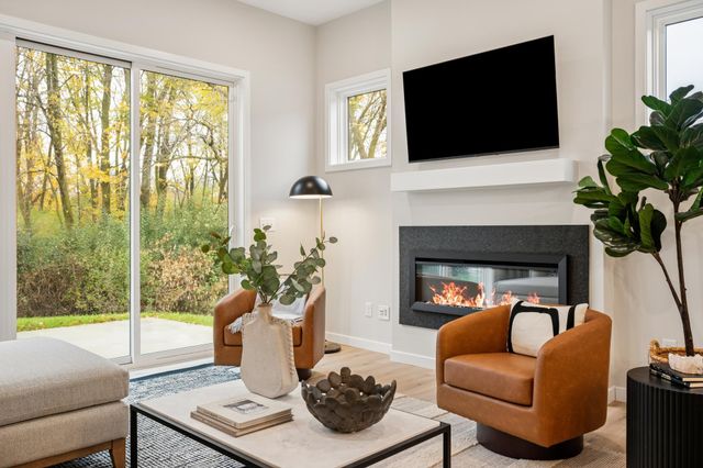 19124 Cloverleaf Way, Farmington, MN 55024