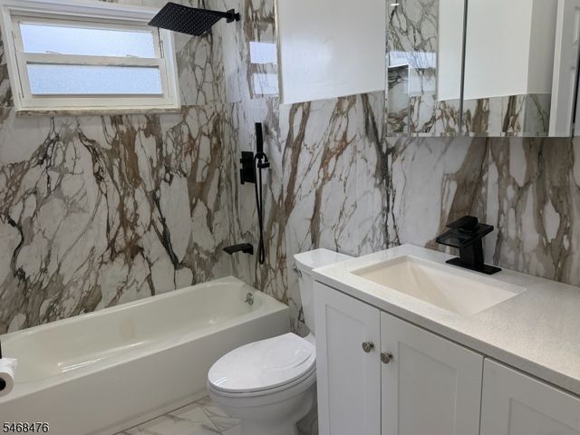 7 Winthrop Rd, Franklin Twp., NJ 08873