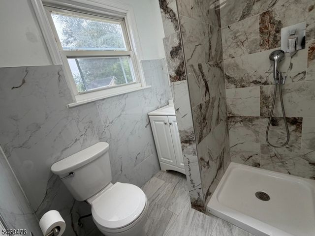 7 Winthrop Rd, Franklin Twp., NJ 08873