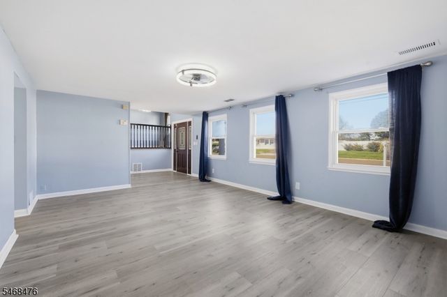 7 Winthrop Rd, Franklin Twp., NJ 08873