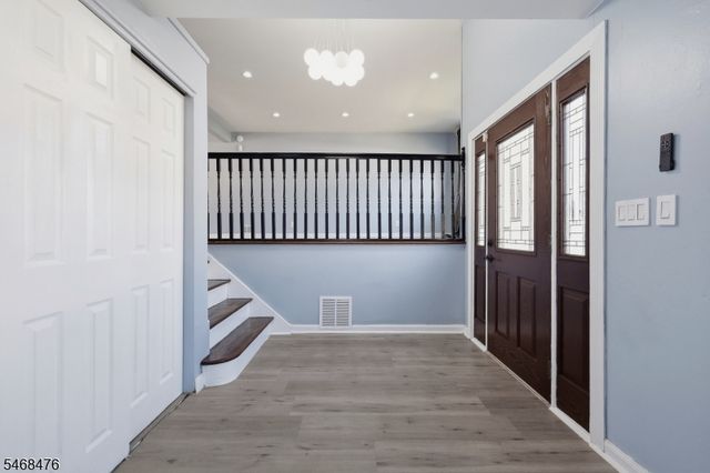 7 Winthrop Rd, Franklin Twp., NJ 08873