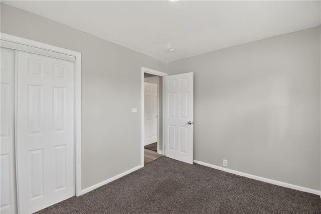 11400 Sycamore Terrace, Kansas City, MO 64134