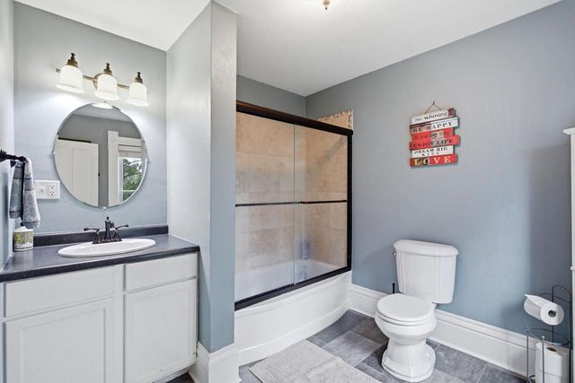 102 N Jefferson Street, Verona, WI 53593