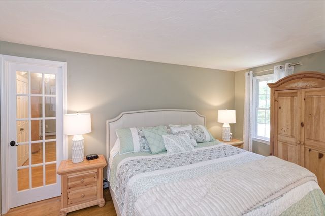 101 Hunter Rd, Uxbridge, MA 01569