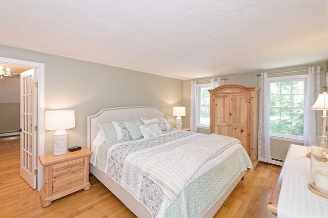 101 Hunter Rd, Uxbridge, MA 01569