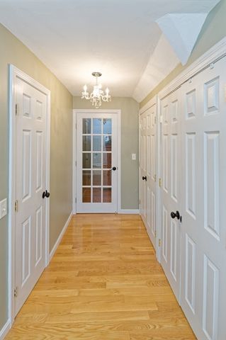 101 Hunter Rd, Uxbridge, MA 01569