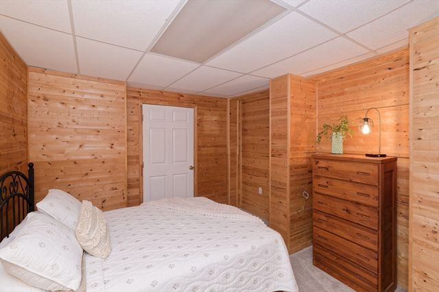 101 Hunter Rd, Uxbridge, MA 01569