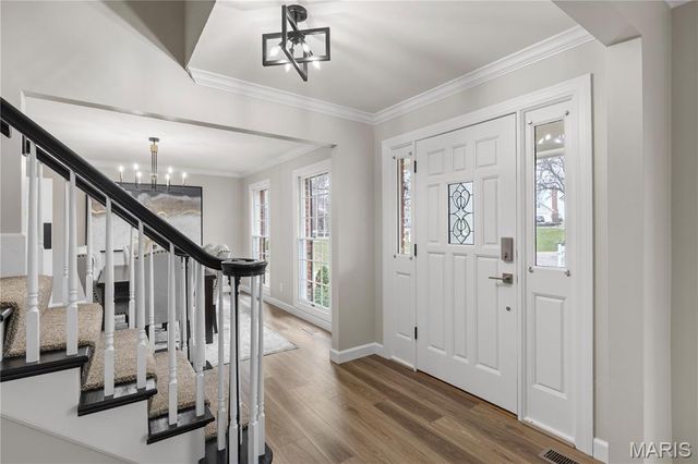 1005 Waldo Lane, St Charles, MO 63304