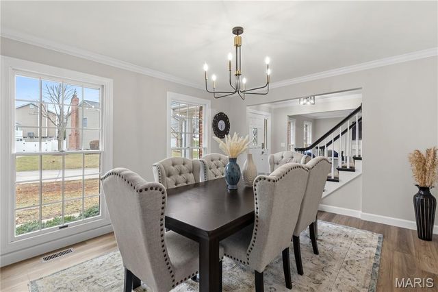 1005 Waldo Lane, St Charles, MO 63304