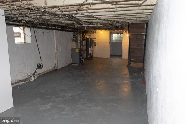 5943 GREENWAY AVE, Philadelphia, PA 19143