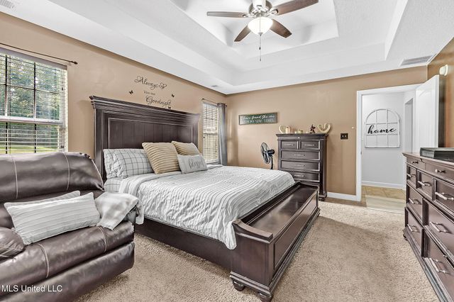 5732 Kingsman Drive, Horn Lake, MS 38637