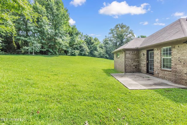 5732 Kingsman Drive, Horn Lake, MS 38637