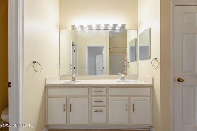 5833 PARKSTONE CROSSING Drive, Jacksonville, FL 32258