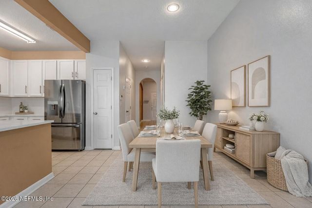 5833 PARKSTONE CROSSING Drive, Jacksonville, FL 32258