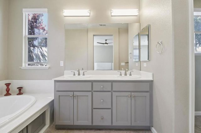 7969 Kipling, Gilroy, CA 95020