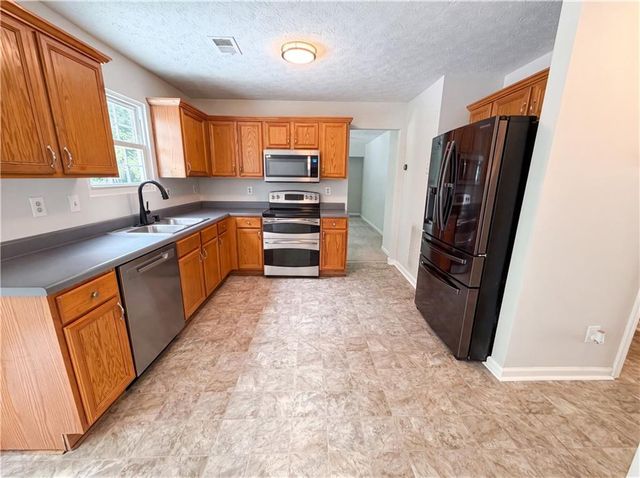 6524 Alford Way, Lithonia, GA 30058