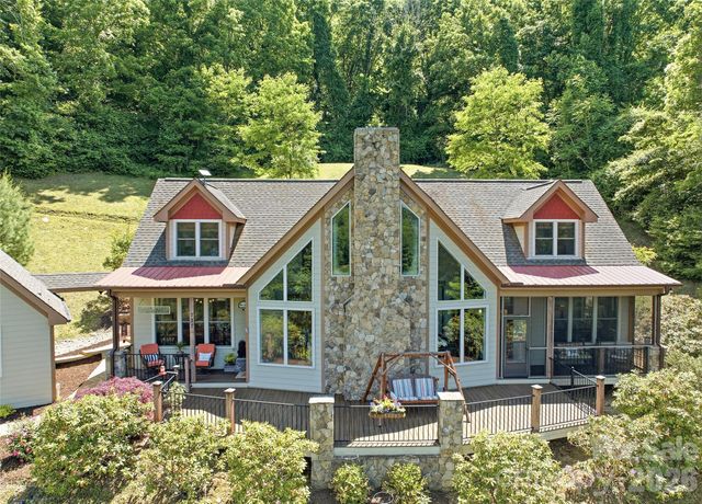 737 Traditions Way, Mars Hill, NC 28754