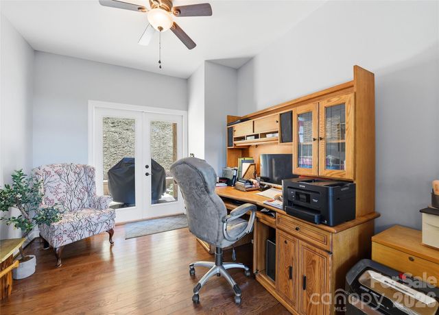 737 Traditions Way, Mars Hill, NC 28754